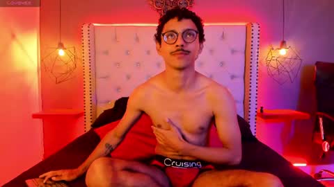 Snapshot of twunkmiguel chatting on July 15, 2026, 2:50 am TwunkMiguel online show from July 15, 2026, 2:50 am