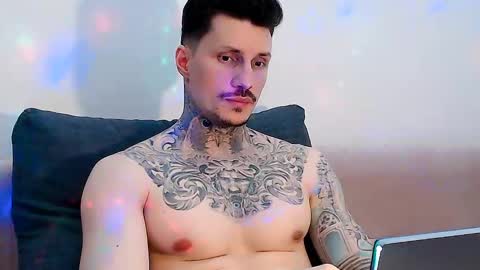 tyagodoll online show from December 18, 2024, 7:41 pm