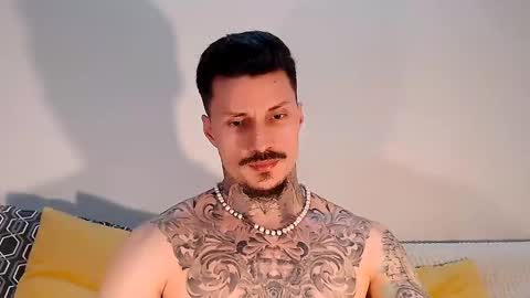 tyagodoll online show from March 11, 2025, 9:48 pm