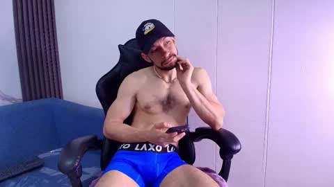 Tyago online show from November 21, 2025, 1:54 pm