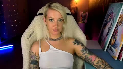 Miley online show from April 20, 2026, 2:09 pm