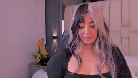  TYLA  online show from June 6, 2026, 3:44 am