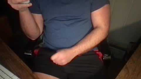 tyler4601 online show from December 9, 2024, 2:02 am