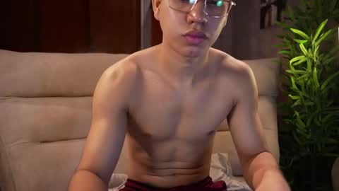 Tyler online show from November 22, 2025, 11:42 am