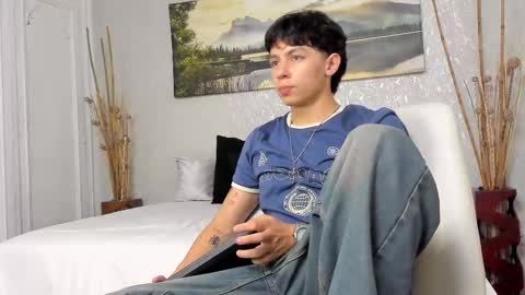 Tyler online show from September 26, 2025, 3:32 am