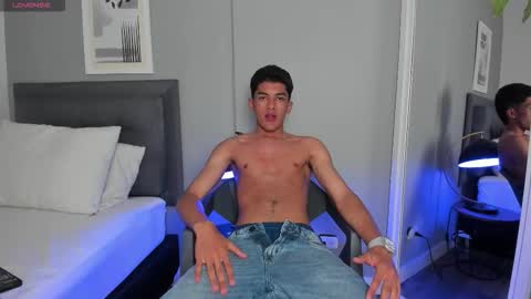 Tyler Fox online show from September 12, 2025, 9:59 pm