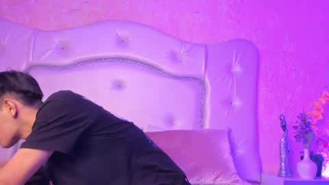 Tyler  online show from April 11, 2026, 4:28 am