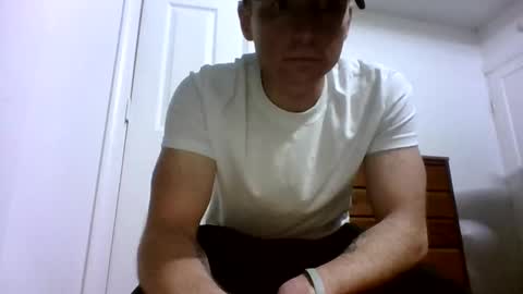 tylerdurden06 online show from May 2, 2026, 12:59 am