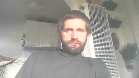 tylerweist727678265 online show from December 1, 2025, 7:08 pm