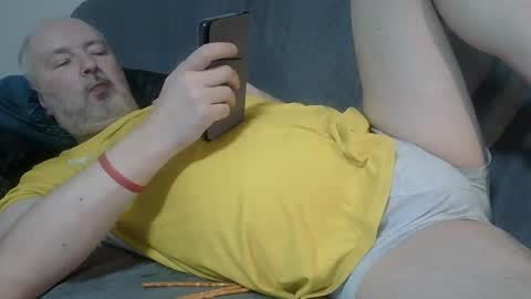 tymoteus online show from October 21, 2025, 6:41 pm