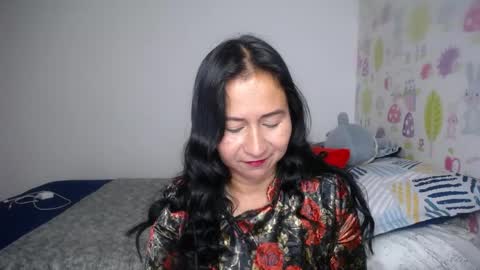 Tyna online show from May 13, 2026, 7:11 pm
