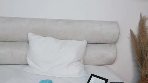 Tyna online show from March 6, 2026, 6:04 pm