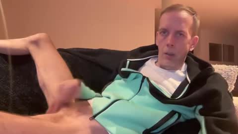 Ty online show from December 17, 2024, 5:58 pm