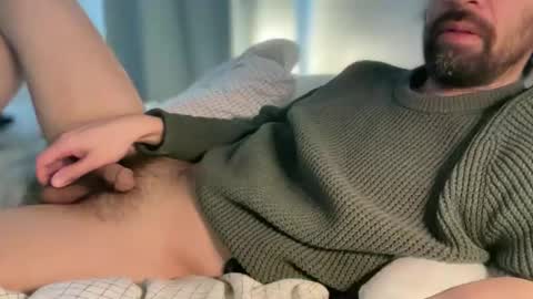 Snapshot of ubehalaya chatting on February 22, 2026, 9:35 pm Ross online show from February 22, 2026, 9:35 pm