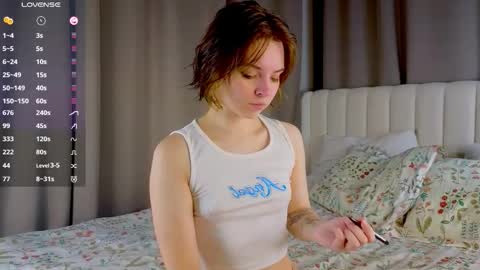 Polly online show from October 16, 2025, 3:13 pm