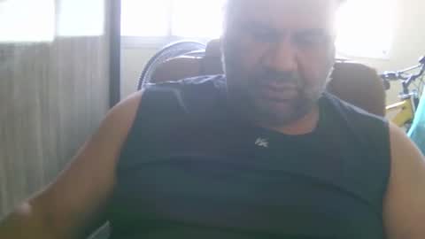ulmo_br online show from November 16, 2025, 1:06 pm