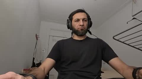 ultratoaster online show from December 17, 2025, 8:04 pm