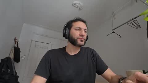 ultratoaster online show from December 22, 2025, 7:22 pm