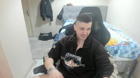 hi im mike tyson -  online show from February 6, 2025, 11:04 pm