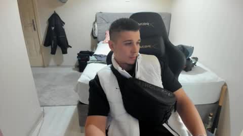 hi im mike tyson -  online show from September 17, 2025, 6:31 pm