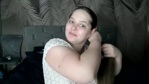 Ulyana online show from January 4, 2025, 12:27 pm