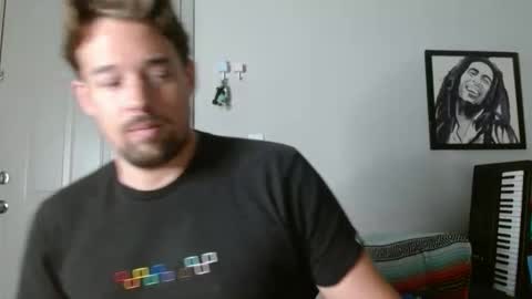 Snapshot of umphreak42 chatting on May 23, 2026, 1:59 pm Andrew online show from May 23, 2026, 1:59 pm