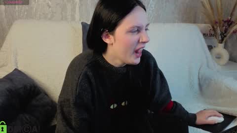 umy_dream online show from November 5, 2025, 1:49 am