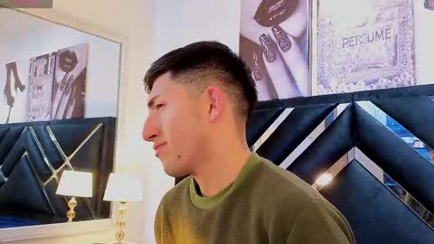 un_sluttyy online show from April 18, 2026, 11:14 am