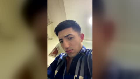 un_sluttyy online show from May 10, 2026, 11:37 am