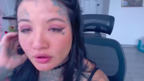 Snapshot of unatatuada chatting on November 25, 2025, 6:30 pm Franchesca online show from November 25, 2025, 6:30 pm