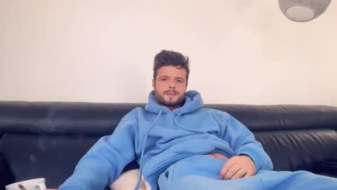 uncut_dick123455 online show from January 14, 2026, 12:11 pm