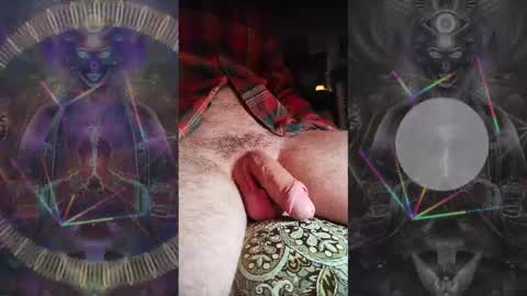Snapshot of uncut_slut33 chatting on May 17, 2026, 1:29 pm uncut_slut33 online show from May 17, 2026, 1:29 pm