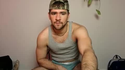 Snapshot of uncutbro55 chatting on May 23, 2026, 4:39 am uncutbro55 online show from May 23, 2026, 4:39 am