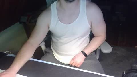 Under the desk online show from March 27, 2026, 10:09 pm