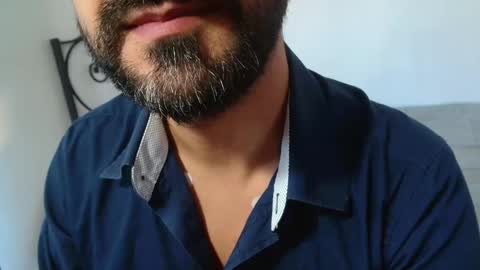 Giov online show from October 17, 2025, 8:17 am