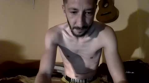 Snapshot of underguy19 chatting on September 20, 2025, 8:43 pm underguy19 online show from September 20, 2025, 8:43 pm