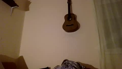 Snapshot of underguy19 chatting on October 4, 2025, 8:51 pm underguy19 online show from October 4, 2025, 8:51 pm