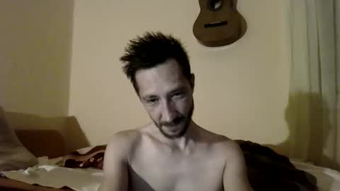 Snapshot of underguy19 chatting on October 13, 2025, 9:26 pm underguy19 online show from October 13, 2025, 9:26 pm