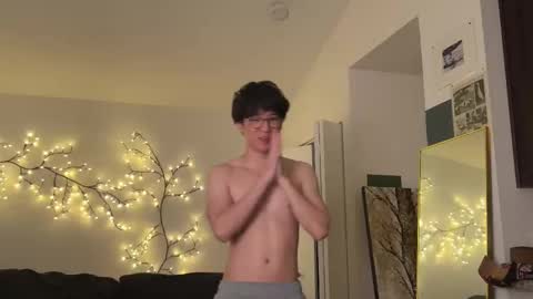 wang online show from November 9, 2025, 12:09 am