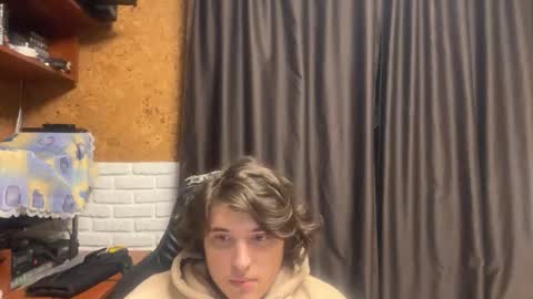 Anri online show from October 27, 2025, 10:47 pm