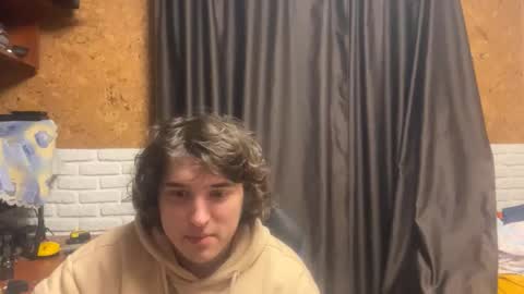 Anri online show from December 21, 2025, 10:28 pm