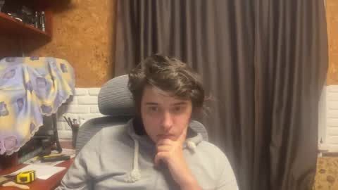 Anri online show from April 11, 2026, 10:58 pm