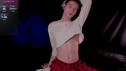 Kyle online show from October 4, 2025, 3:54 pm