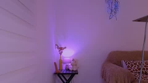 Alice online show from March 10, 2025, 6:45 pm