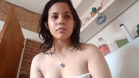 unicornio__763 online show from June 11, 2026, 7:01 pm