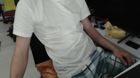 Snapshot of uniqueboy22 chatting on April 21, 2026, 5:17 pm uniqueboy22 online show from April 21, 2026, 5:17 pm