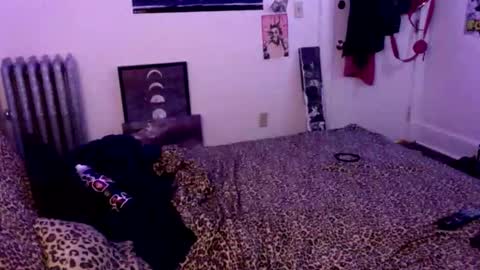 unknownsuccubus online show from December 5, 2025, 8:34 am