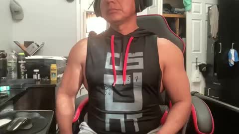 unlobitooenwallstreet online show from October 5, 2025, 7:56 pm