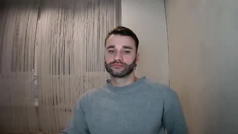 SlavaVibes online show from October 16, 2025, 5:03 pm