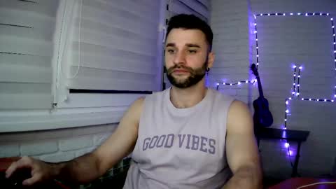Snapshot of unnknow2024 chatting on May 2, 2026, 7:52 pm SlavaVibes online show from May 2, 2026, 7:52 pm